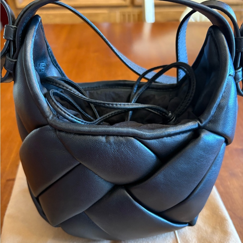 Bottega Veneta bucket bag